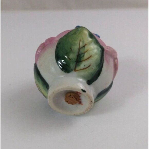 Vintage Butterflies On Rose Buds Under Archway 2.25" Salt & Pepper Shakers Japan - Picture 13 of 16